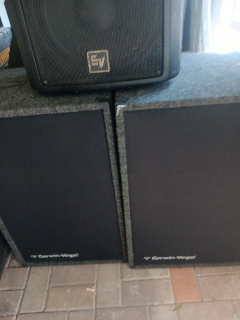 Speakers 3 dj 15 and 12 inches EV sx200