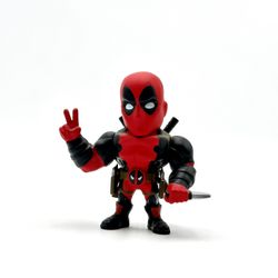 Marvel Deadpool 4" Metals Diecast Figure Heavy Merc Peace Sign 2016 Jada Toy