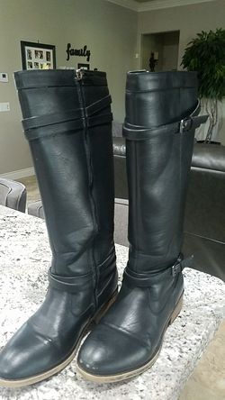 Girl's Kenneth Cole boots 3.5