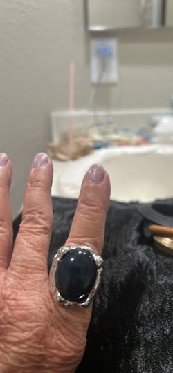 Big black ring. Size 9