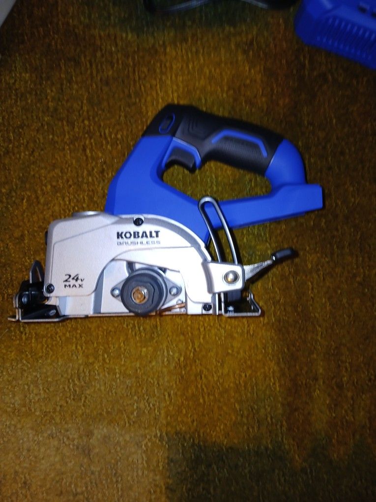 Tile Saw