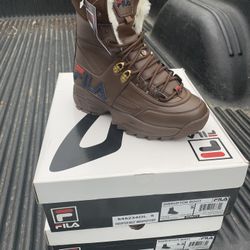 New Fila Women’s Disruptor Boot Size 5&5.5