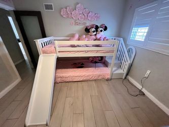 Bunk bed