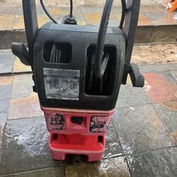 1800 Pressure Washer! 