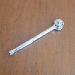 Vintage Craftsman VN 44809 Nice 12” Drive Ratchet  . Pre-owned, good 
shape, please see photos for details.
Weight 1.5lb plus shipping materials.