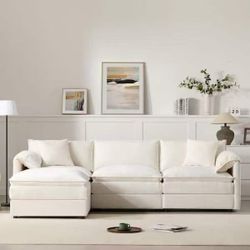White sofa，$150