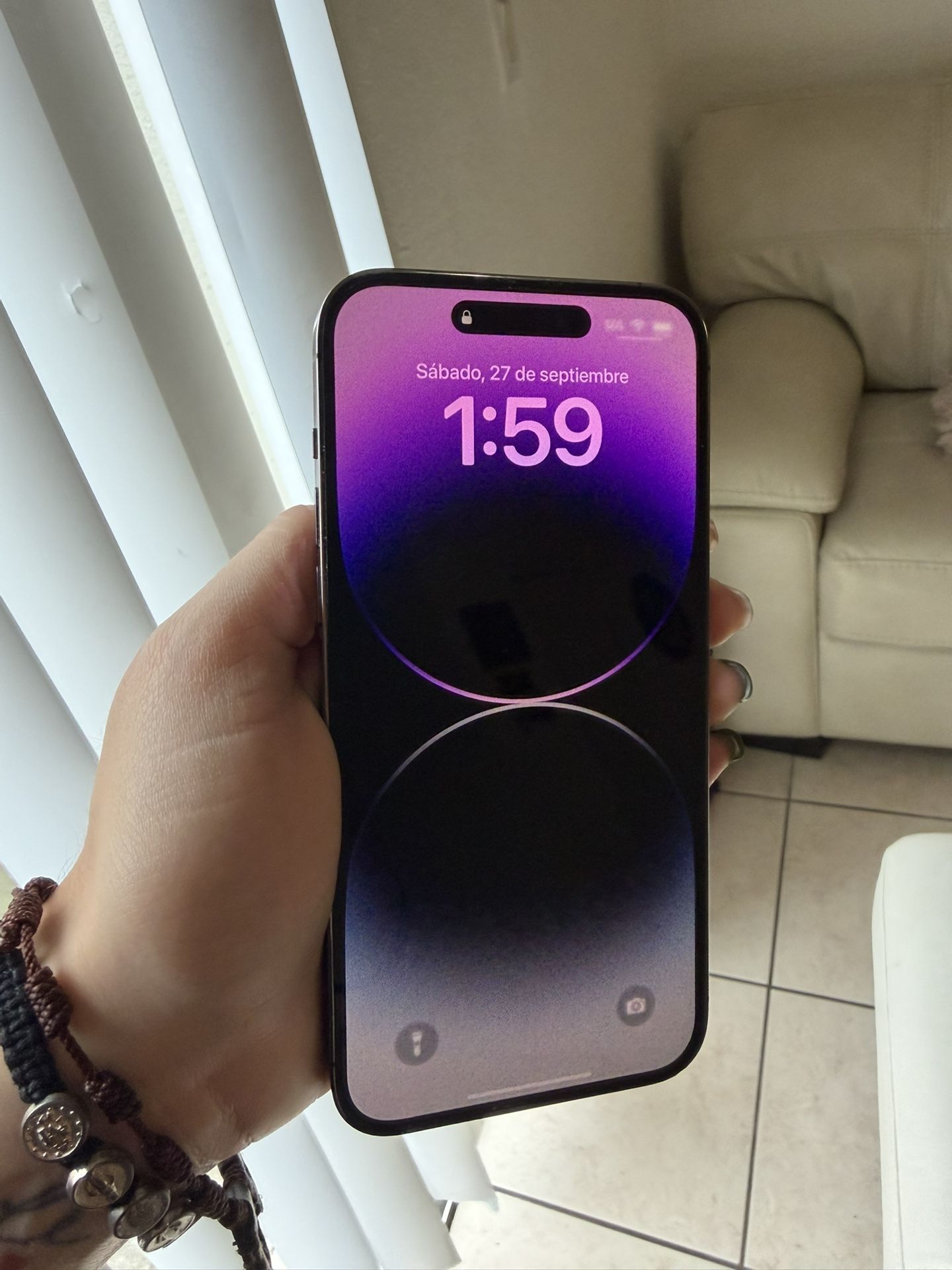 iPhone 14 Pro Max – 128 GB – $600 – Excelente estado