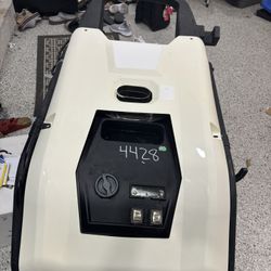 POWERTRAIN HOT WATER PRESSURE WASHER - 2200 Diesel 