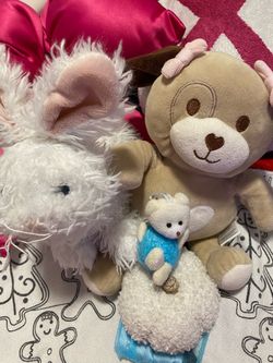 Stuffed animals and decor pillows