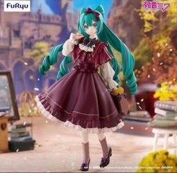 Hatsune Miku Classic Retro Version Trio-Try-iT Figure by Furyu