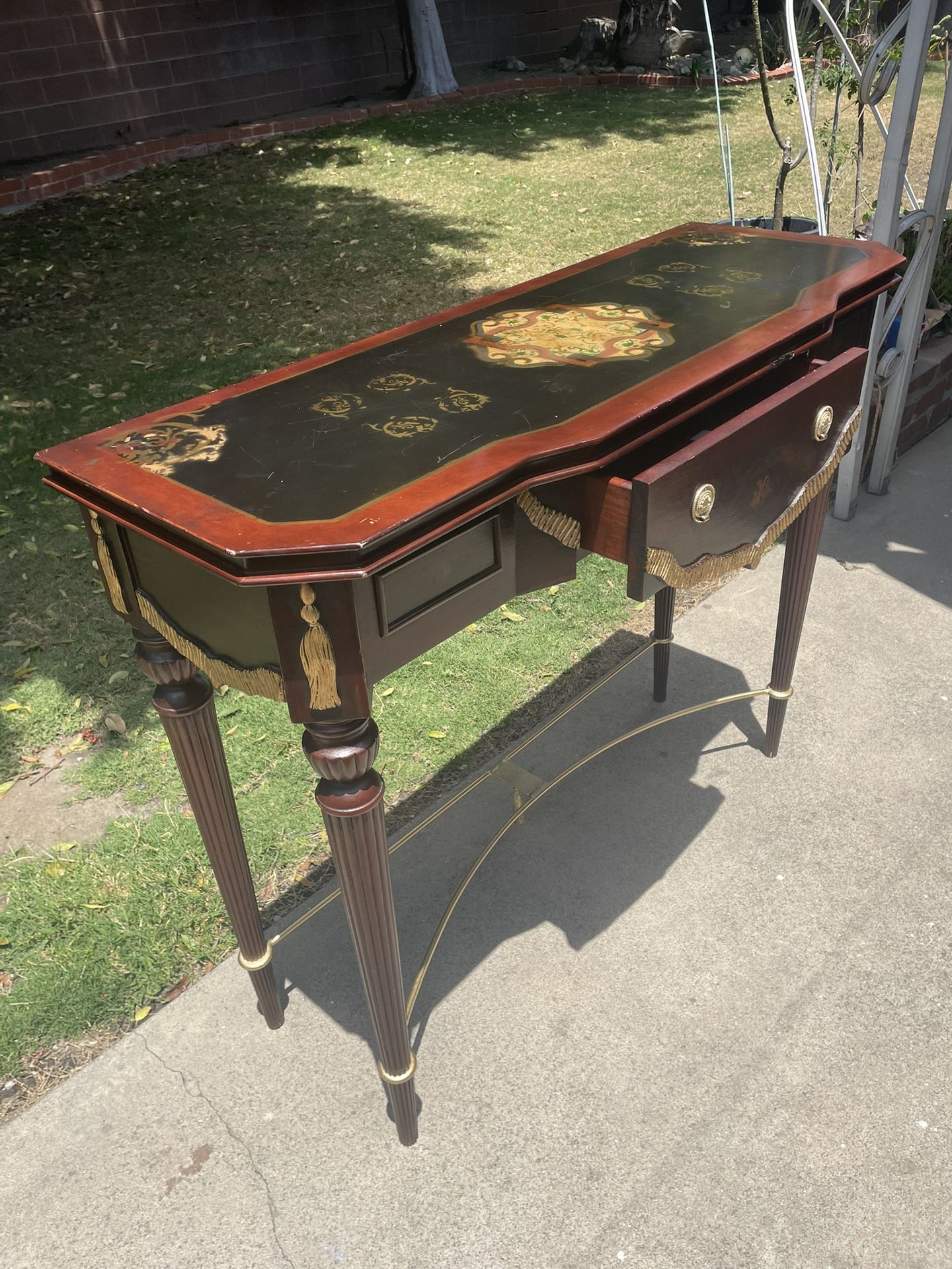 desk