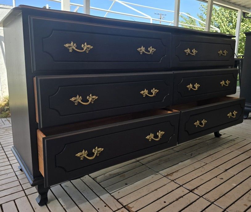 Cute Wood Dresser. 