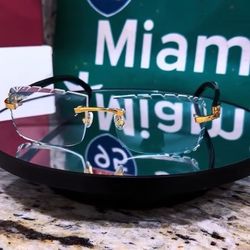 Sunglasses Buffalo Horns Clear Lens