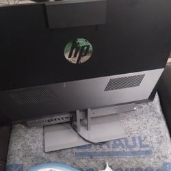 Hp  4in1 Desktop Computer  Touchscreen 27'