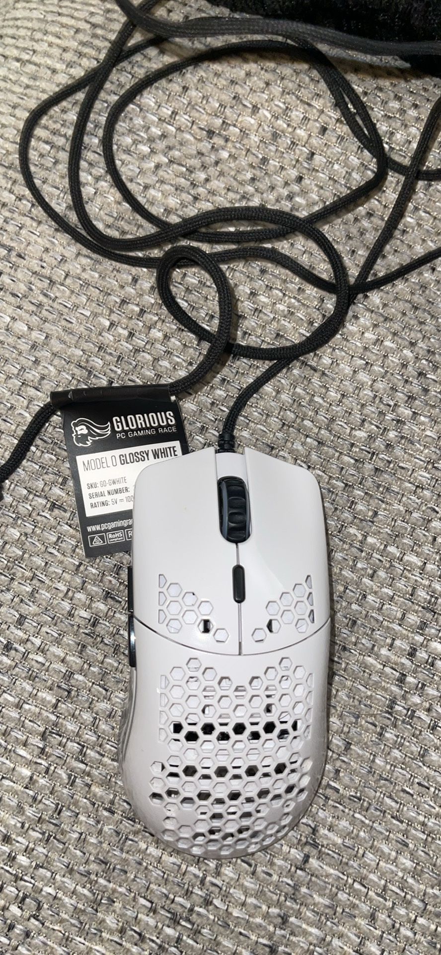 Glorious Model O - Gaming Mouse (Glossy White)