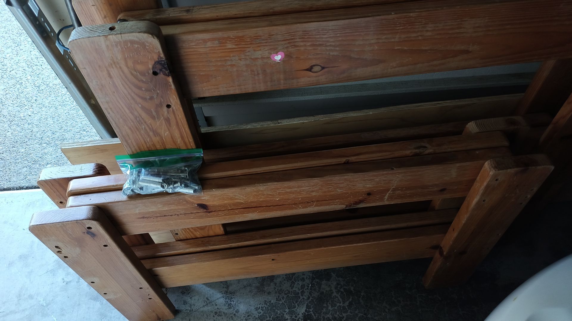 Free solid wood Bunk bed