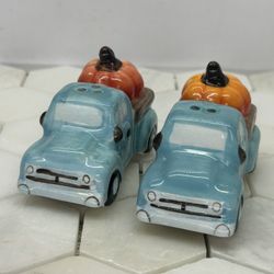 Salt & Pepper Shakers Home Essential Farmhouse Harvest Teal Truck Orange Pumpkin 