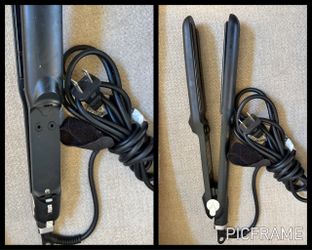 Steam hair straightener