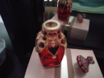 Beautiful glass with silver stones chest to storage jewerly and antique storage perfume bottle