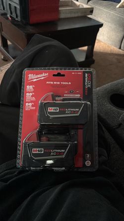 milwaukee m18 red lithium xc5.0 battery's (2pack)