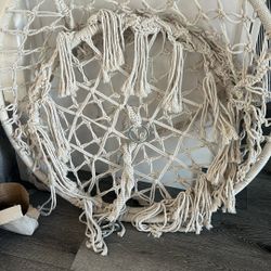 Beautiful Hanging Chair Boho Chic - Never Used!