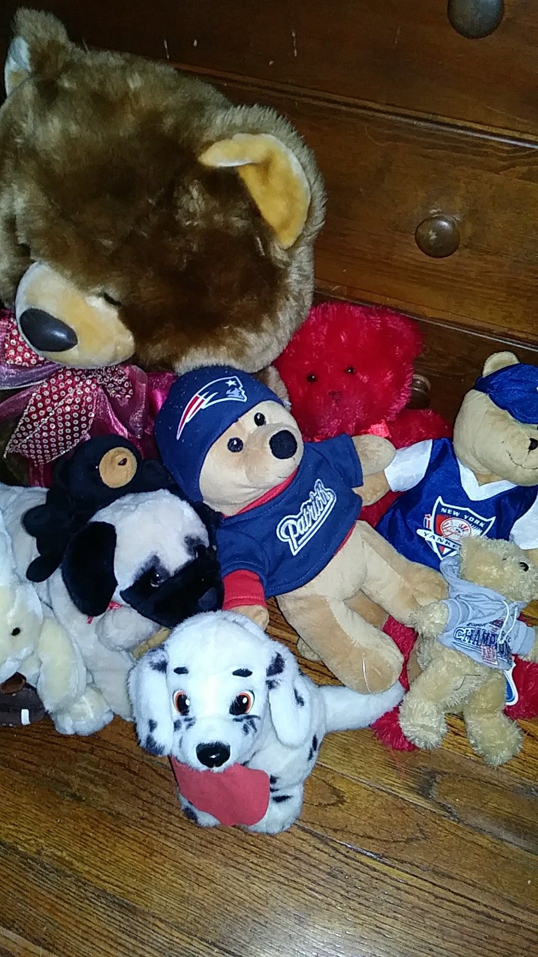 Stuffed animal lot