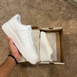White Air Force 1 Low