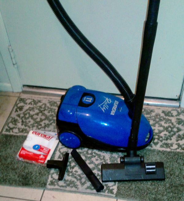 Eureka Rally Canister Vacuum For Sale In Glendale Az Offerup