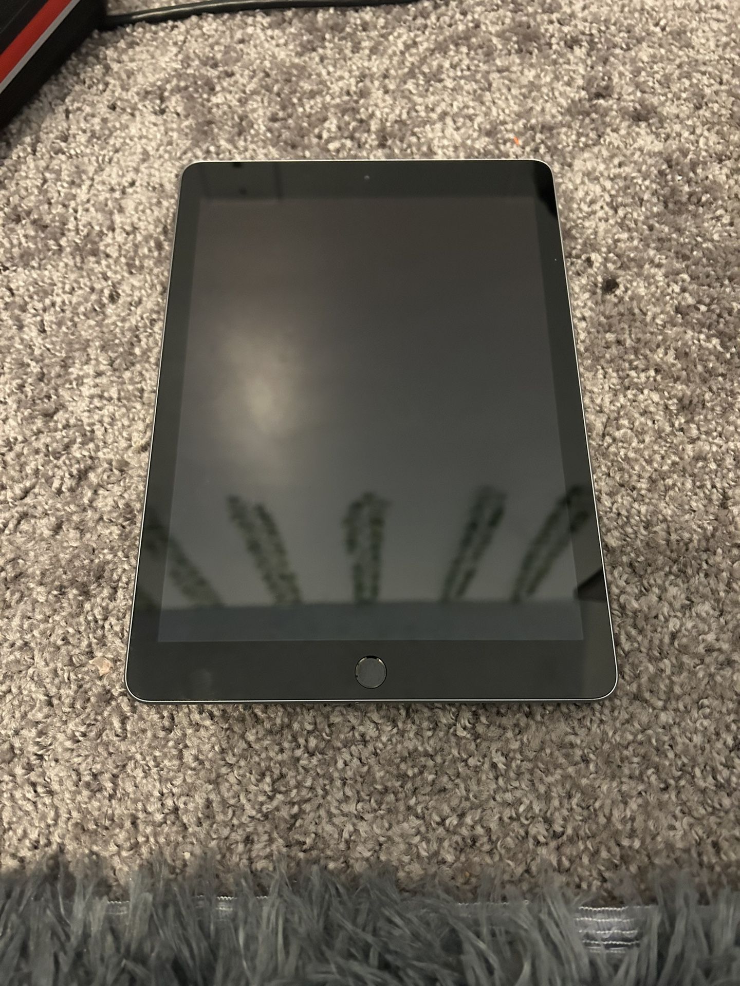 iPad 6th Generation 