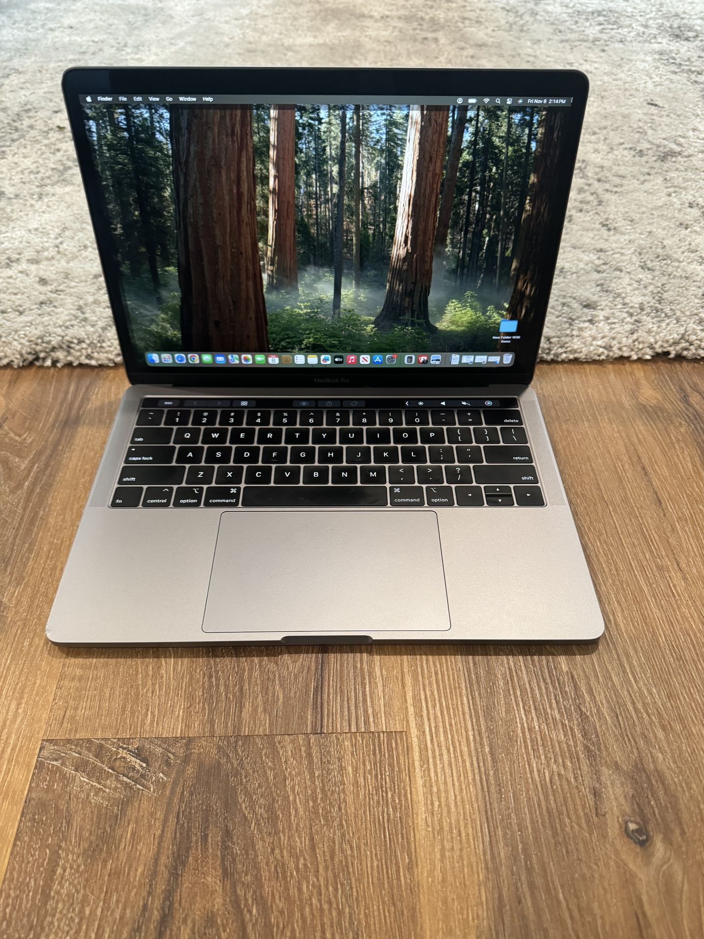 2019 MacBook Pro - Touchbar