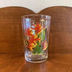 Vintage Glass swig flower floral juice cup about 3 7/8” tall (quantity 1)