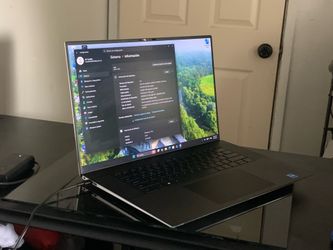 LAPTOP DELL XPS 17 9720 GOOD CONDITION 💯
