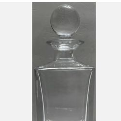 Tiffany & Co. Classic Square 26 oz Decanter w/Stopper 10 x 3.75 inches