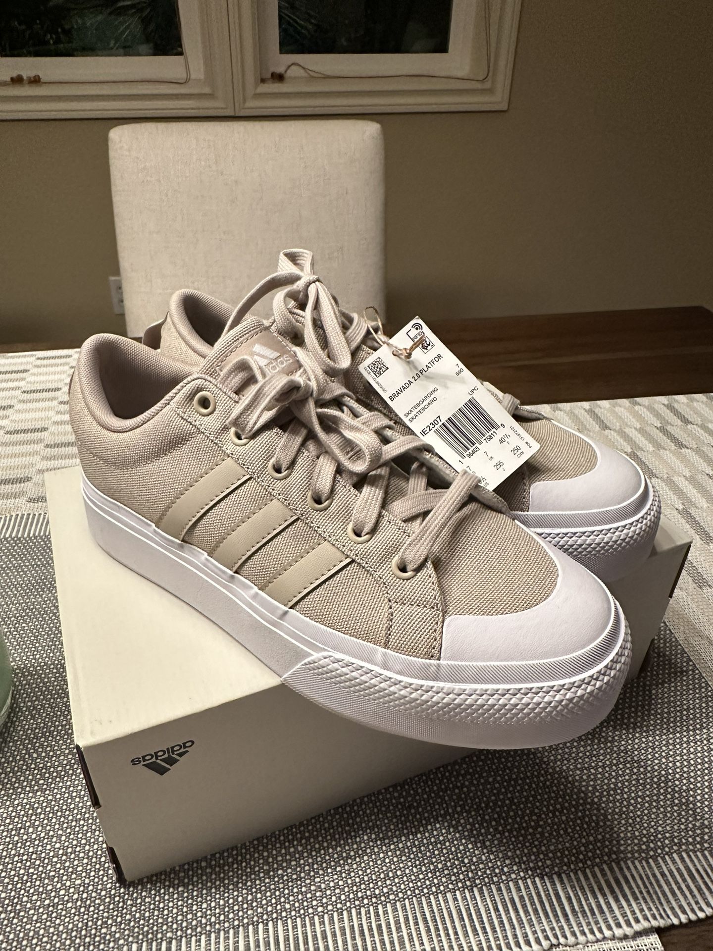 adidas Bravada 2.0 Platform Shoes - Beige