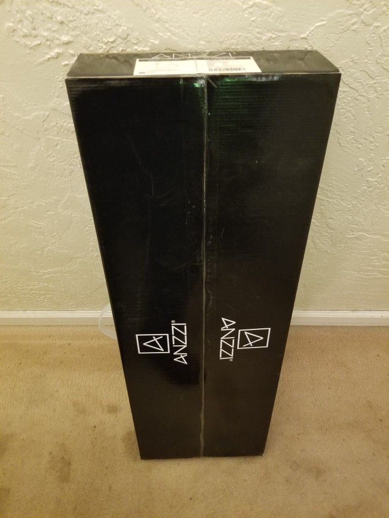 NIB ANZZI CORAL Series 2-Handle Freestanding Faucet w/ Euro-Grip Sprayer FS-AZ0047CH