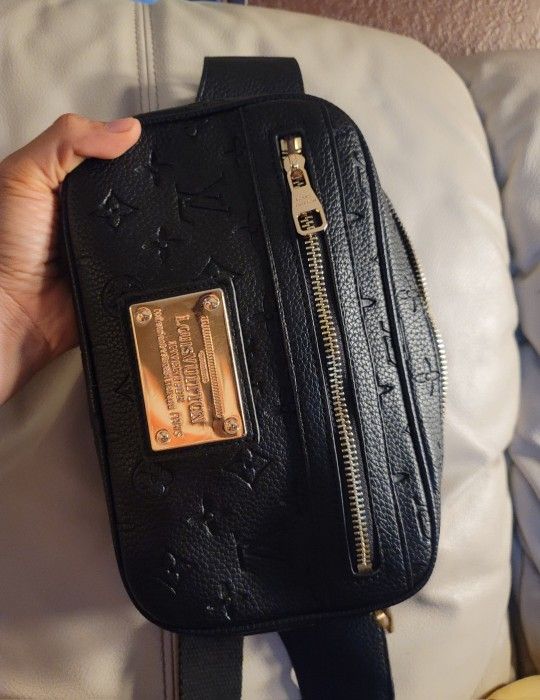 Louis Vuitton Bag Read Below Description Before Buying Item $ 1 3 0