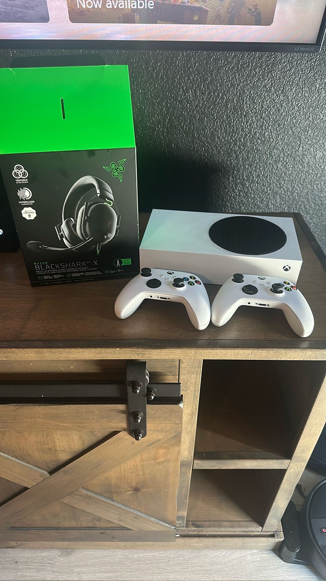 Xbox Series S w/ 2 Controllers