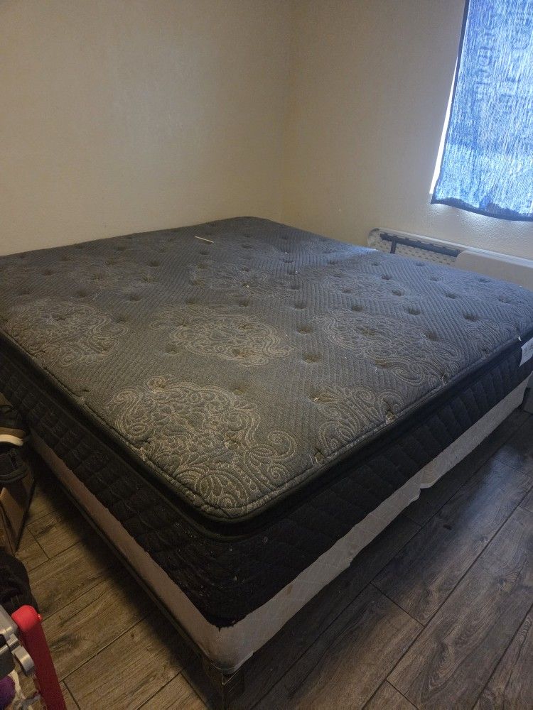 Free King Mattress