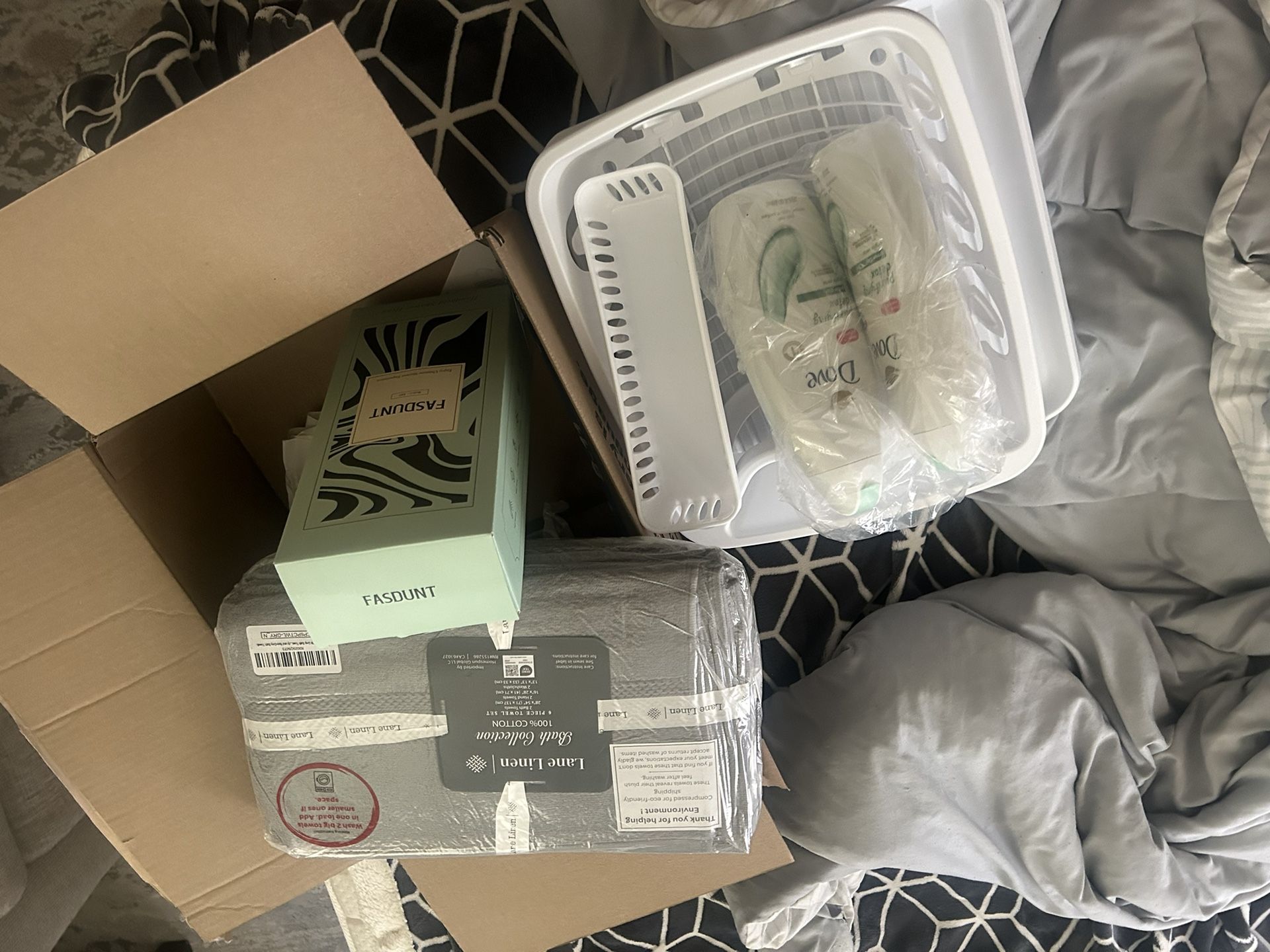 Dove Soap, Shower Head, Towels, Dish Rack, Containers