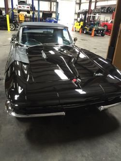 1966 Corvette stingray very rare matching no car except Carburator and 427 /390 turbo jet big block with factory A/C serious inquires tuxedo black