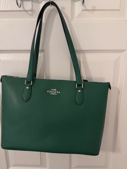 Brand new coach purse