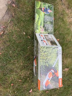Stihl cordless hedge trimmer-NEW