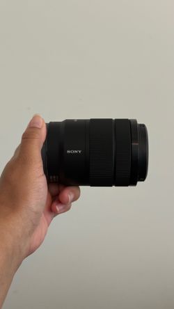 Sony 18-135mm F3.5-5.6 OSS APS-C E-Mount Zoom Lens