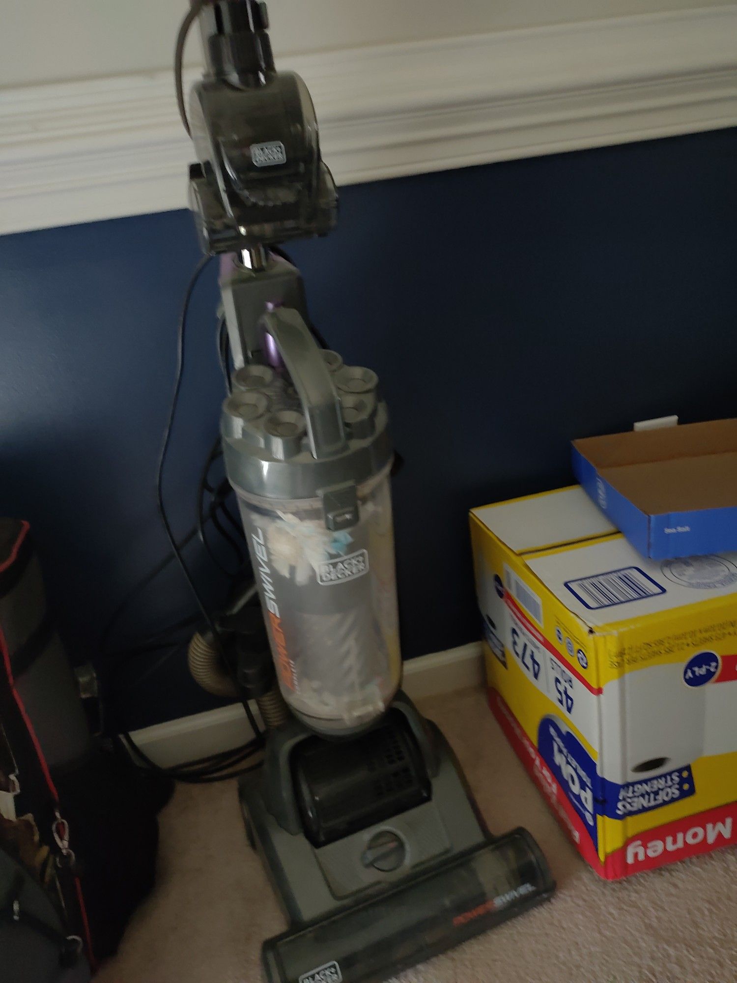 Black+decker vacuum