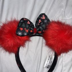 Disneyland Minnie Ear