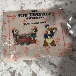 Disney pins  - Vintage Collection 