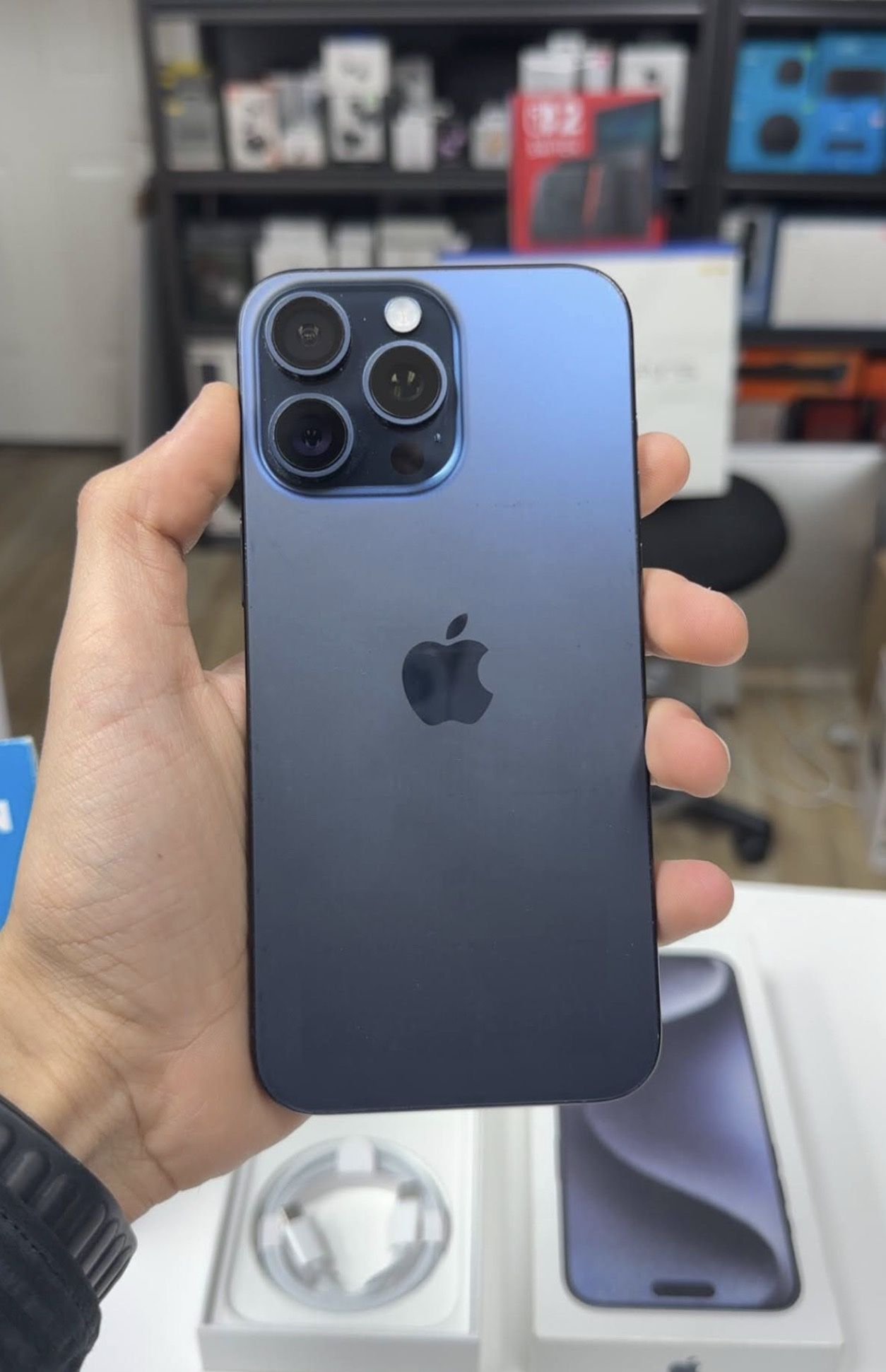 iPhone 15 Pro Max 256GB