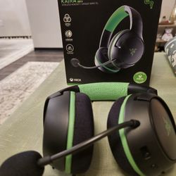 Razer Kaira Wireless Headset for Xbox – Like New – Only $73