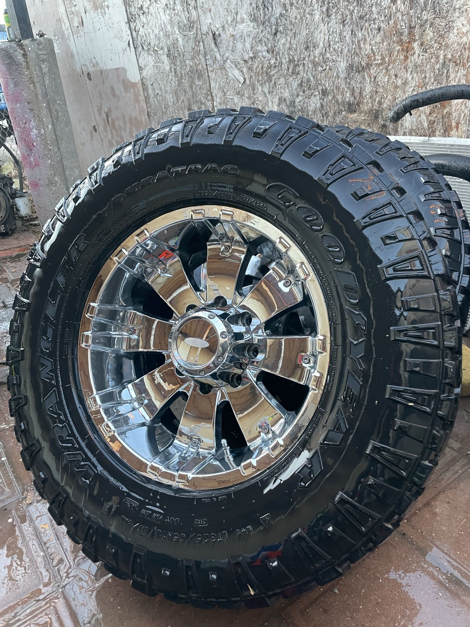 8x6.5 Diamo 8 Wheels