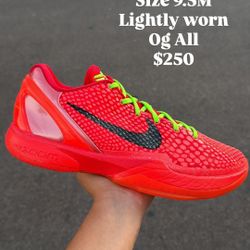 Kobe 6 Reverse Grinch Size 9.5M